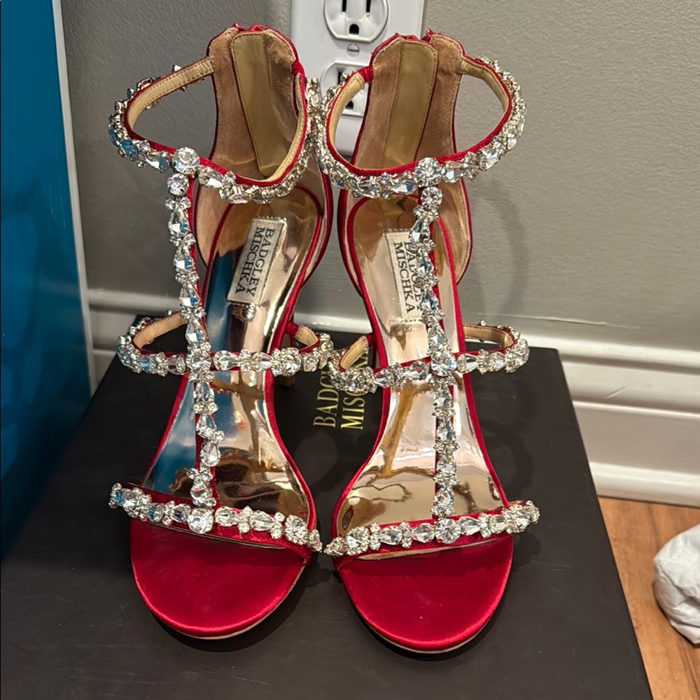Badgley Mischka Women's Red Strappy Heels